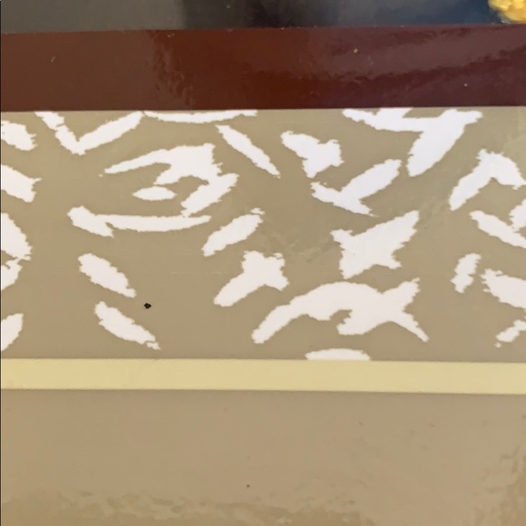 Meet your Posher, Yolanda - Picture 1 of 1